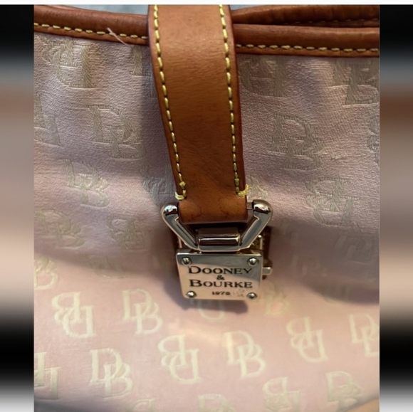 Vintage Dooney&bourke pink signature bag - Picture 11 of 12